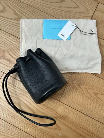 Aeta 복조리 파우치