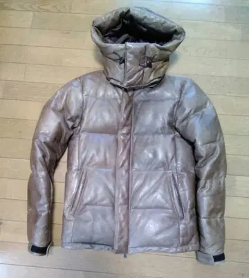 glamb 브라운 가죽 다운 자켓 후드 부착