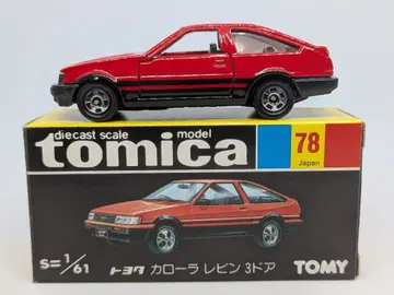 토미카 블랙 상자 일본제 1/61 코롤라 레빈 빨간색