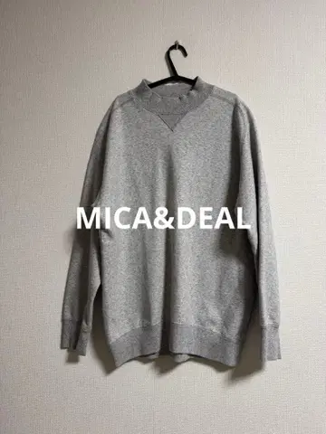 MICA&DEAL 그레이 크루넥 맨투맨