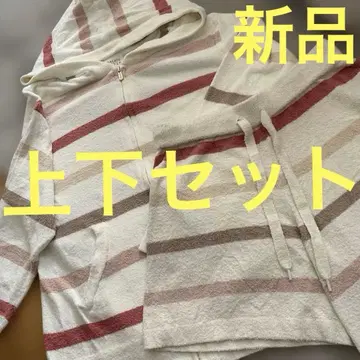 새상품 젤라또피케 후드 부착 룸웨어 (숏팬츠 포함)