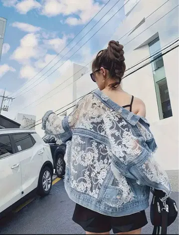 미사용 새상품 레이스 & 패치워크가 시원한 데님 자켓 오버 사이즈 루즈핏