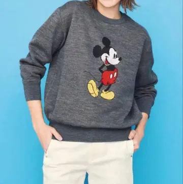 디노스 DAMA 27,800엔 미키 자카드 니트 풀오버