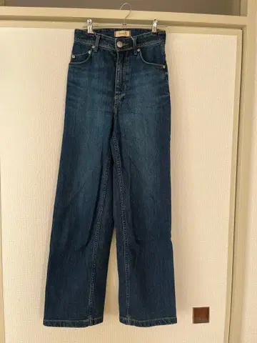 Yunuk Lilith 다크 블루 스트레이트 데님 size 21