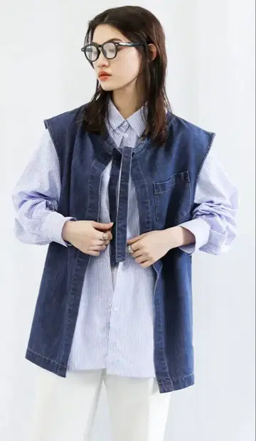 셀렉트 모카 드로스트넥 데님 베스트