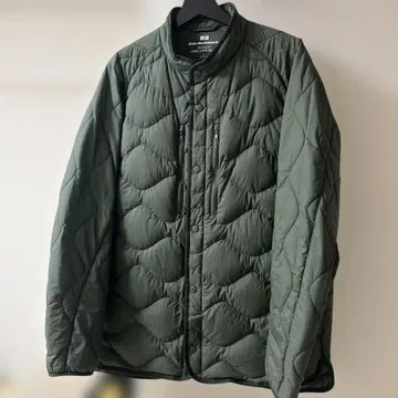 UNIQLO 화이트 마운티니어링 XL 다운 자켓