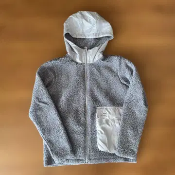 그레이 플리스 자켓 후드 부착