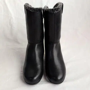 fitfit [ 새상품 ] 미사용 블랙 퍼 포함 숏부츠