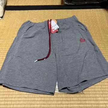 택 포함 새상품 CHUMS LW Chums Dry Shorts M 그레이