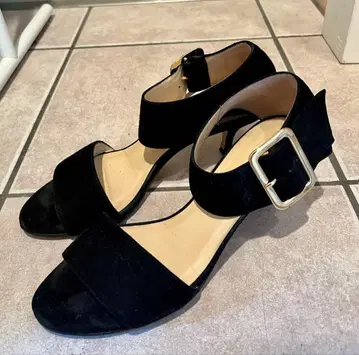 파비오 루스코니 샌들