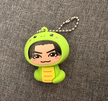 개구리 인형옷 키링