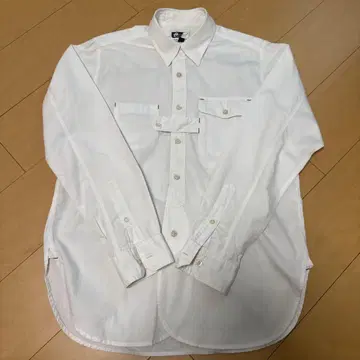 BEAMS+ 별주 화이트 긴팔 셔츠 M 사이즈