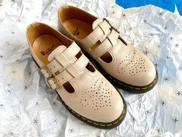 닥터마틴 멜리 제인 슈즈 버지니아 가죽 새상품급