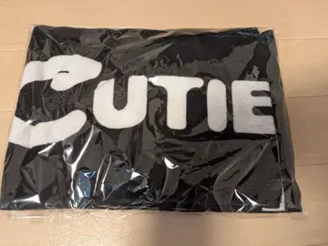 CUTIE STREET 스테디셀러 타월 블랙