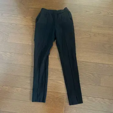 요리 누쿠누쿠 프론트 슬릿 레깅스 팬츠 블랙 36