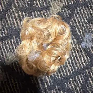 딜러님 실례 SD 사이즈 가발 약간 빡빡함