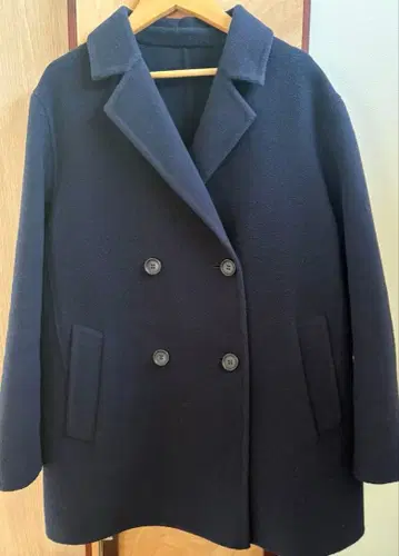 유니클로 네이비 더블 페이스 숏코트