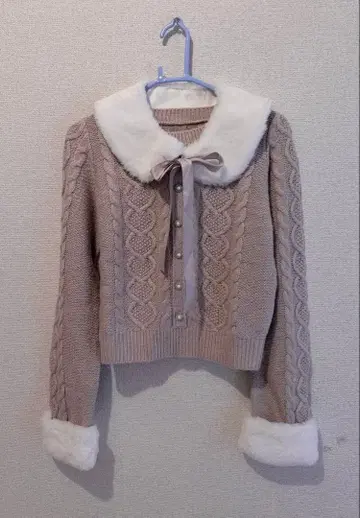 Honey Cinnamon 케이블 핑크 니트