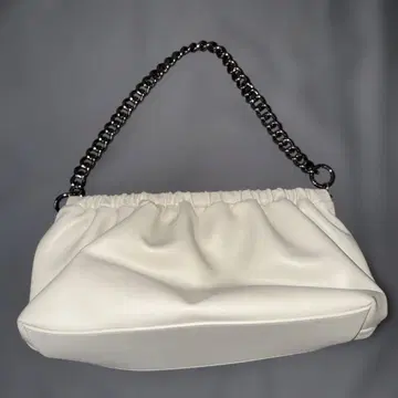 SAMO ONDOH 화이트 EGG BAG