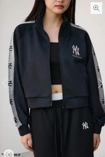 완판템 AZUL BY MOUSSY MLB 콜라보 트랙 자켓