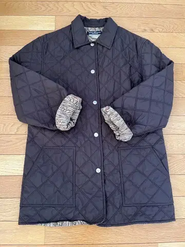 페라가모 퀼팅 코트