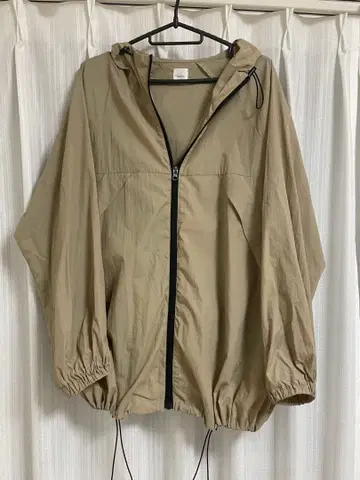 earthy 베이지 후드 부착 마운틴 후드티 발수 프리 사이즈