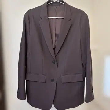 유니클로 브라운 자켓