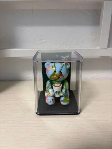 스타벅스 베어 25주년 기념 아트 디자인