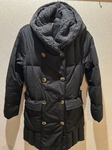 새상품급 요소우 (장식) 다운 코트 블랙