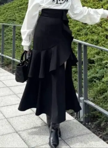 rienda 프릴 슬릿 하이웨스트 스코트 숏팬츠