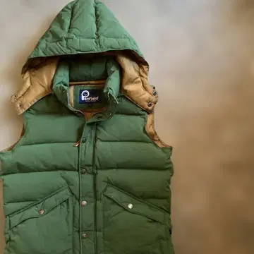 좋은 배색 PEN FIELD 다운 80% 페더 20% 다운 베스트