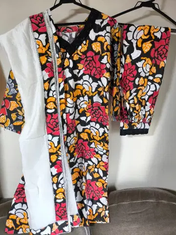 [ 25-N-16-2 ] 꽃무늬 V넥 쿠르타, 쿠르타 3피스