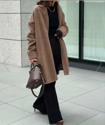 엠마 테일러 본딩 보아 코트