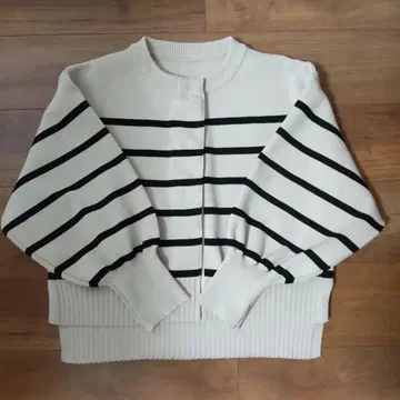 볼륨 소매 가디건