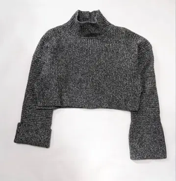 YLEVE 터틀넥 니트