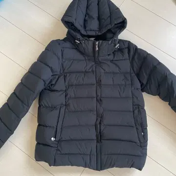 PYRENEX 후드 부착 다운 자켓 블랙