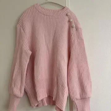 그 펄 장식 니트