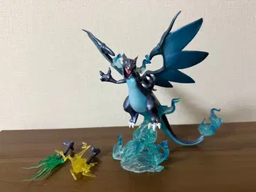 메가 리자몽 X 피규어 이펙트 부품 포함