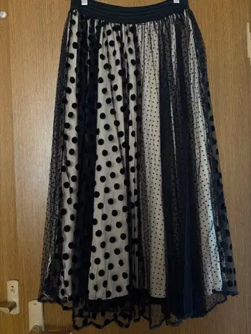 도트 플레어 롱 스커트