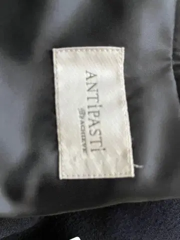 ANTIPASTI 블랙 비즈니스 자켓