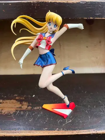 세일러문 피규어