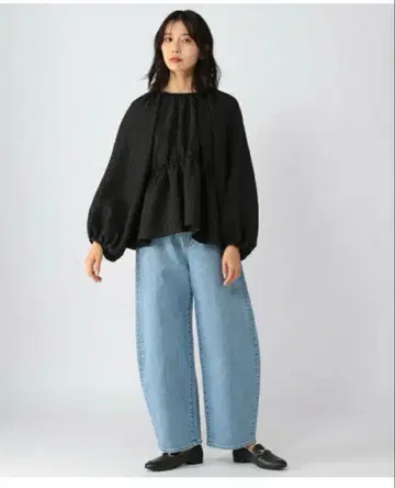 BARNYARDSTORM 밴야드 스톰 자카드 페플럼 블라우스