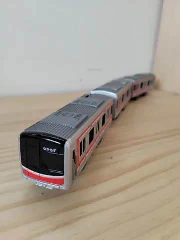 오사카 메트로 미도스지선 30000계