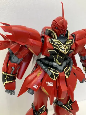 MG 1/100 MSN-06S 시난주 Ver.Ka 티타늄 피니쉬