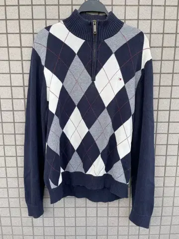 TOMMY HILFIGER 아가일 니트 L/G