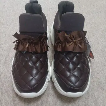 아오키 미사코 헬로키티 프릴 슈즈 스니커즈 L 시마무라