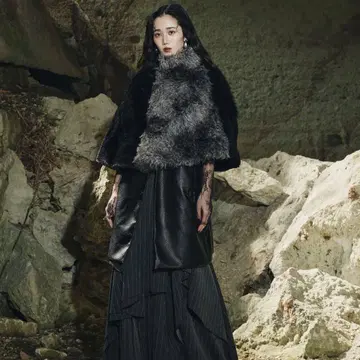 Andrea&Co. FOUR FURS JOINED PONCHO