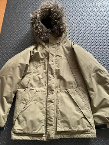 THE NORTH FACE 베이지 다운 자켓