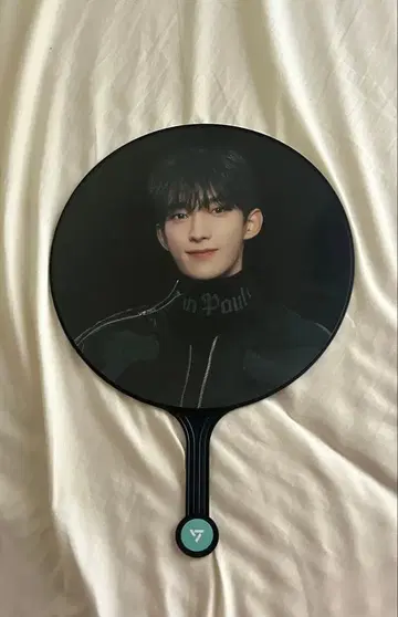 도겸 부채 SEVENTEEN FOLLOW AGAIN