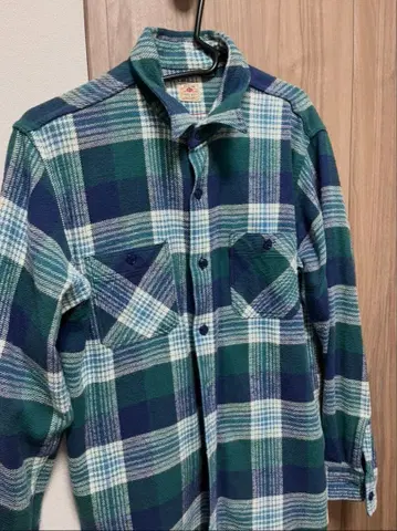 SUGAR & Co. 체크 무늬 플란넬 셔츠 M 사이즈